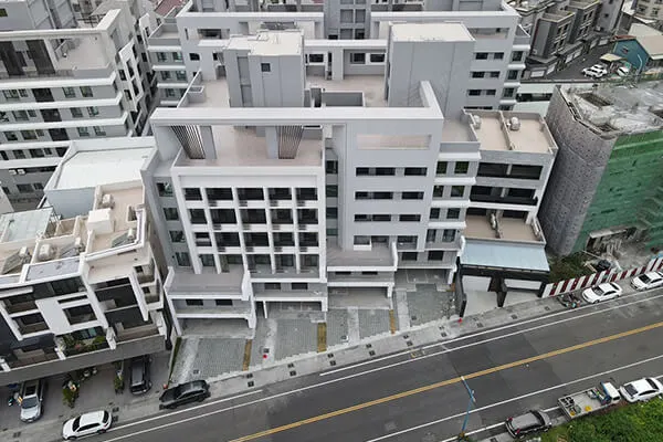 流星雨巨蟹座建案主視覺