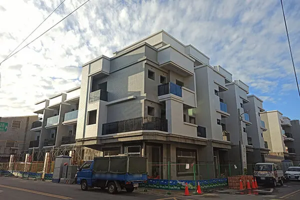 逸安莊園建案主視覺
