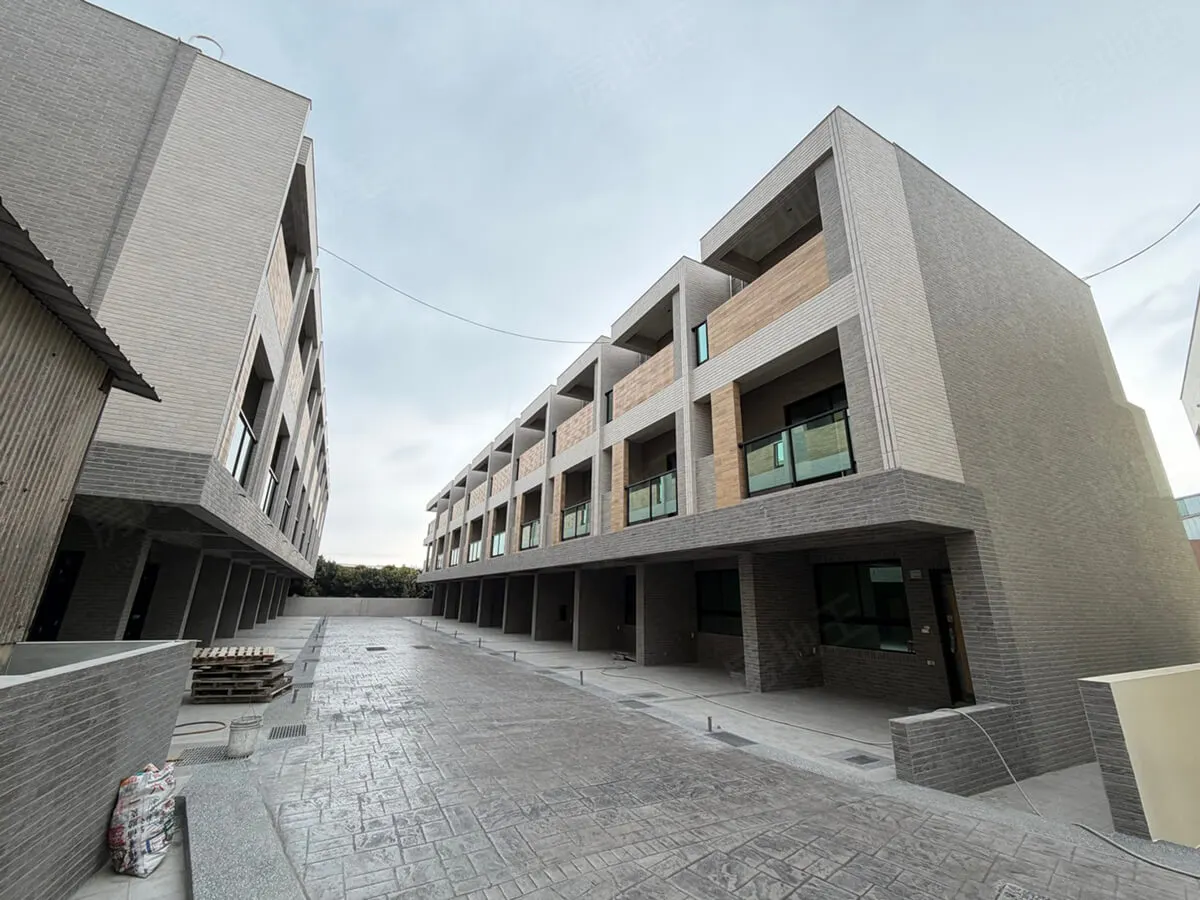 翡翠店墅建案圖輯 1