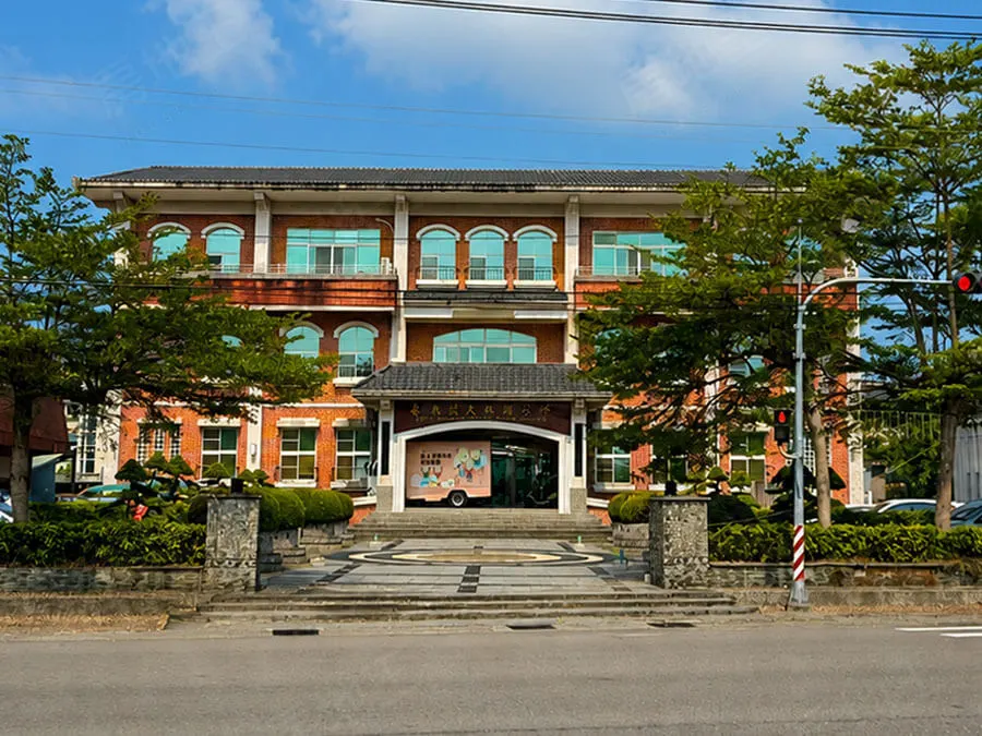 侑信臻品墅建案圖輯 3